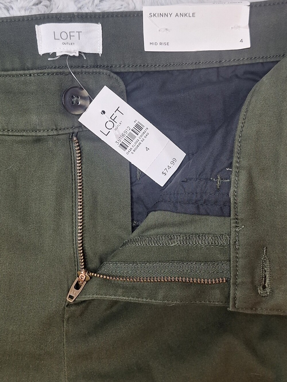 Loft Outlet Green Skinny Ankle Pants Mid Rise Seamed Front Size 4 NWT